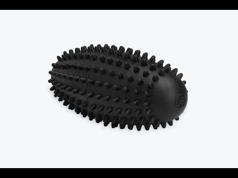 Video of assembly and details shots of vibrating massager on foot.